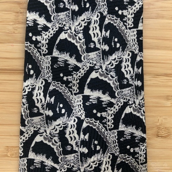 Robert Talbott for Carmel by the Sea silk neck tie - Picture 5 of 6